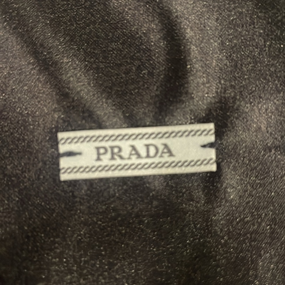 PRADA BAG - Picture 2 of 5